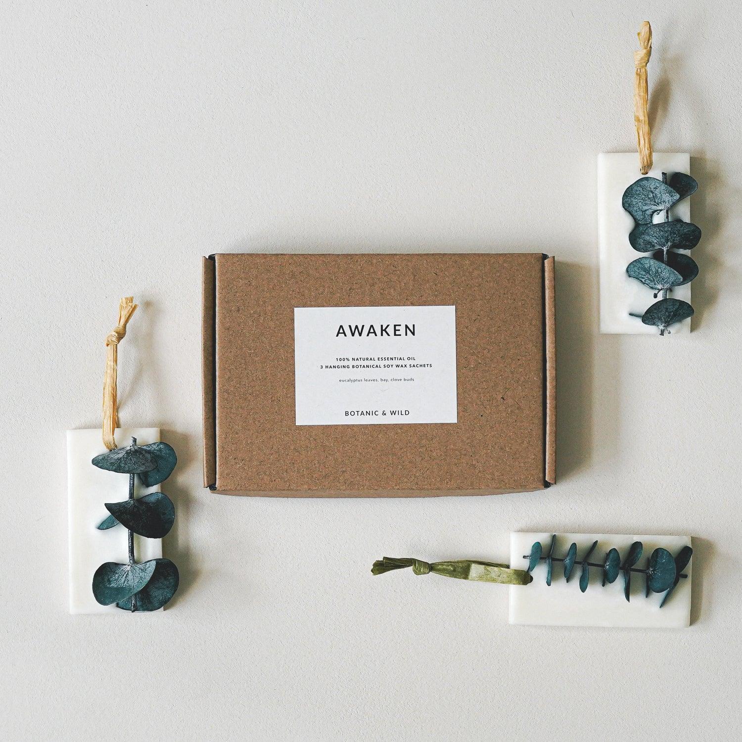 AWAKEN Hanging Botanical Wax Sachets - Botanic & Wild