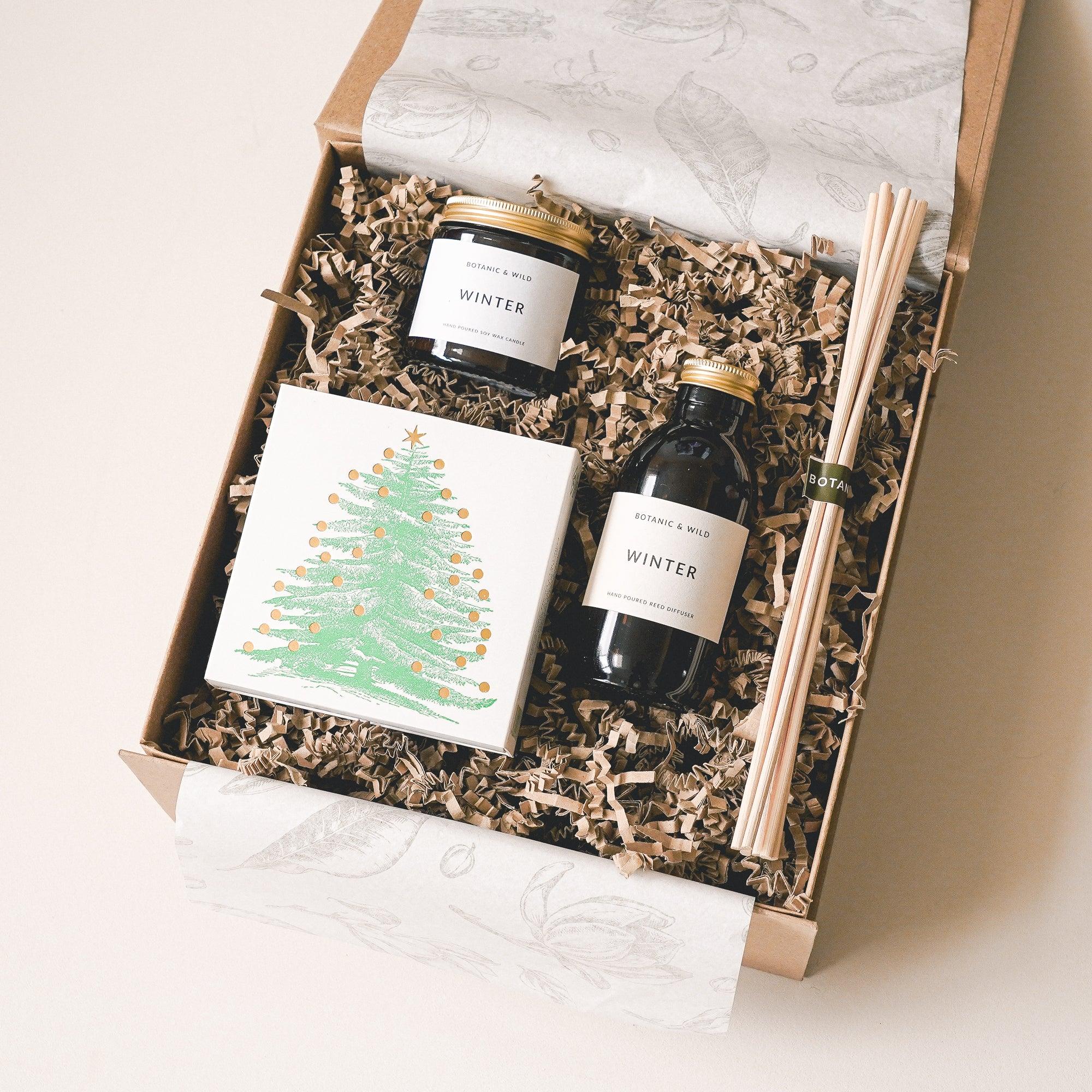 FESTIVE CANDLE, DIFFUSER & MATCHES Gift Set - Botanic & Wild