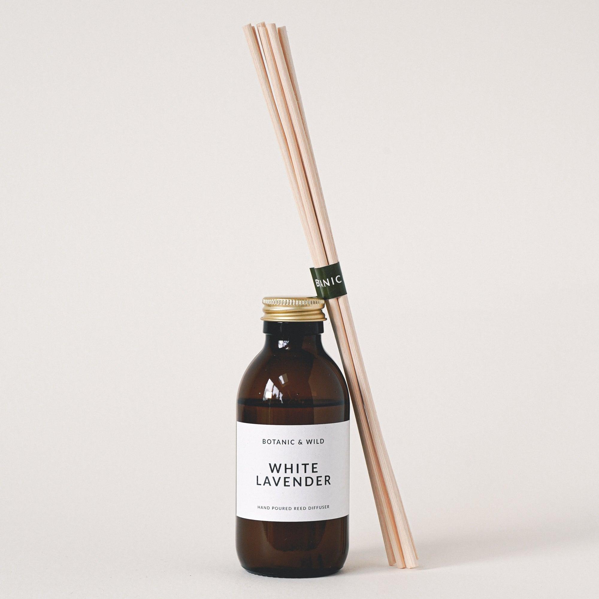 WHITE LAVENDER Reed Diffuser - Botanic & Wild