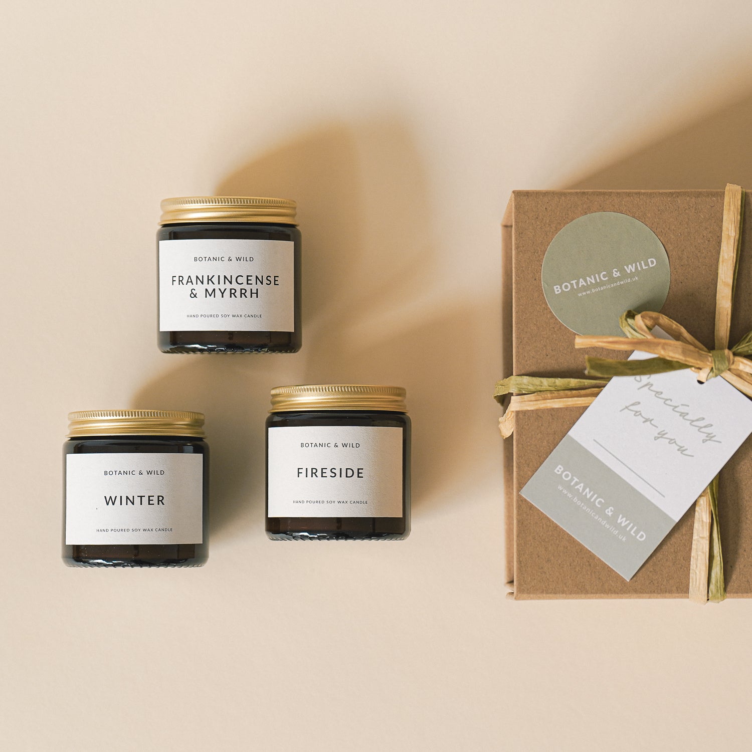 FESTIVE TRIO CANDLE Gift Set